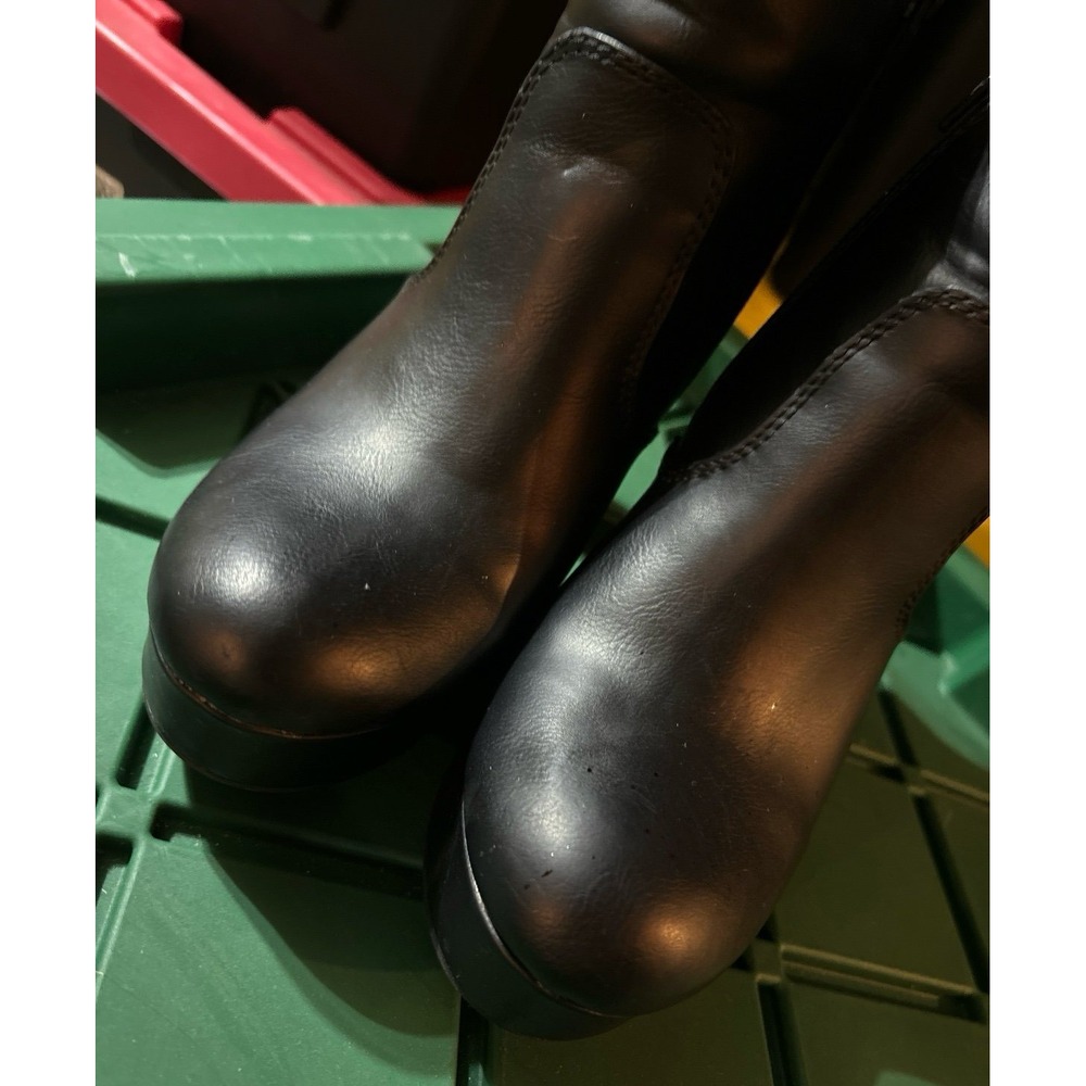 Material Girl Women's Mraelyn Black Faux Leather Platform Ankle Boot, 8 - Picture 3 of 8